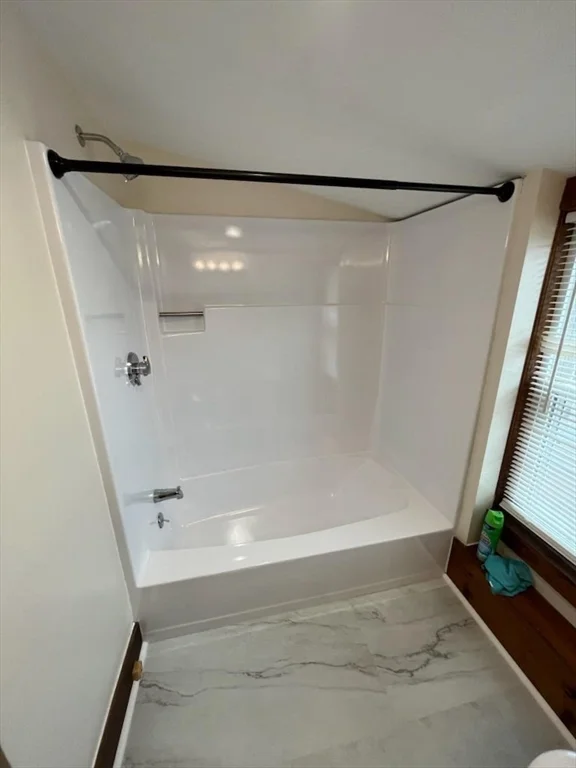 1 bed, 1 bath apartment for rent at 59 Pond St Unit C, Natick — photo 7 of 9