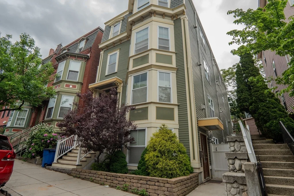 2 bed, 2 bath apartment for rent at 59 Putnam St Unit 1, East Boston — photo 2 of 22