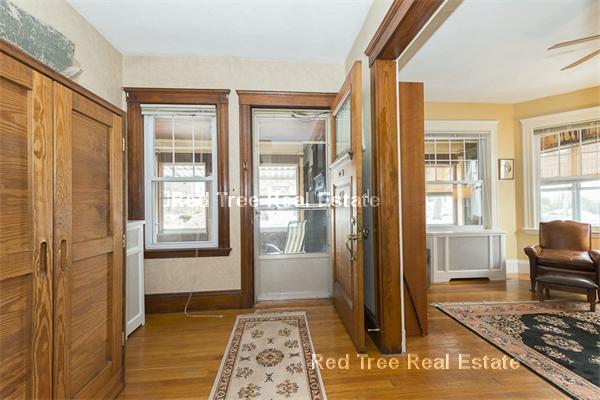 3 bed, 1 bath apartment for rent at 59 Quincy St, Tufts University — photo 12 of 24