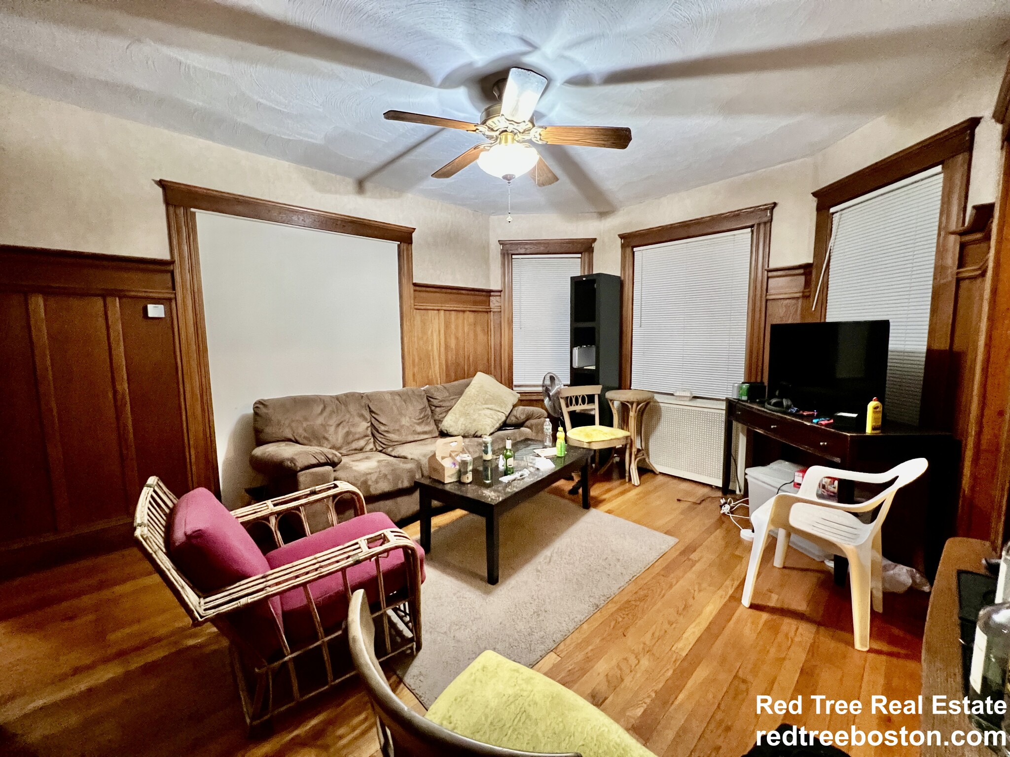 3 bed, 1 bath apartment for rent at 59 Quincy St, Tufts University — photo 2 of 24