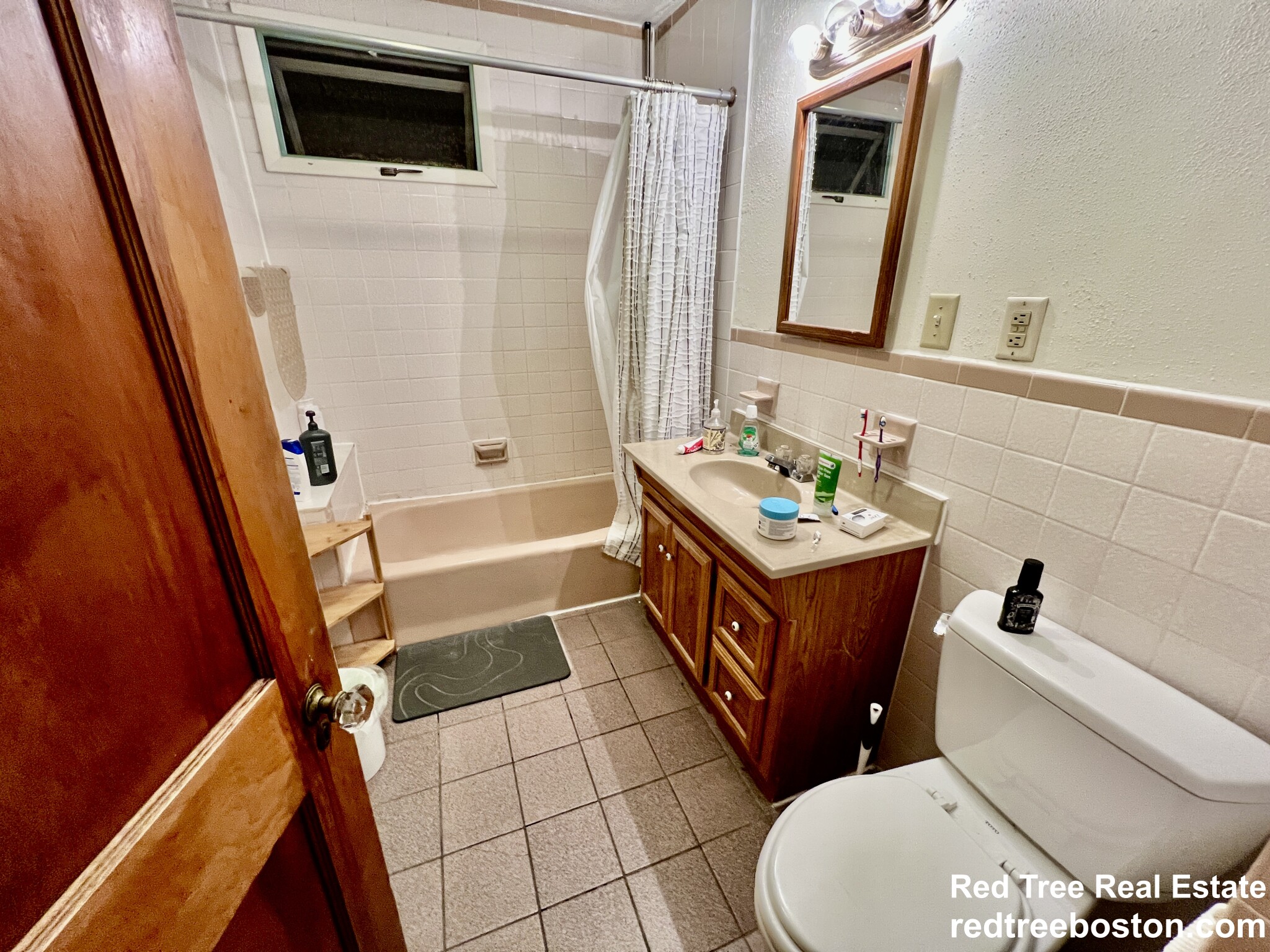 3 bed, 1 bath apartment for rent at 59 Quincy St, Tufts University — photo 8 of 24