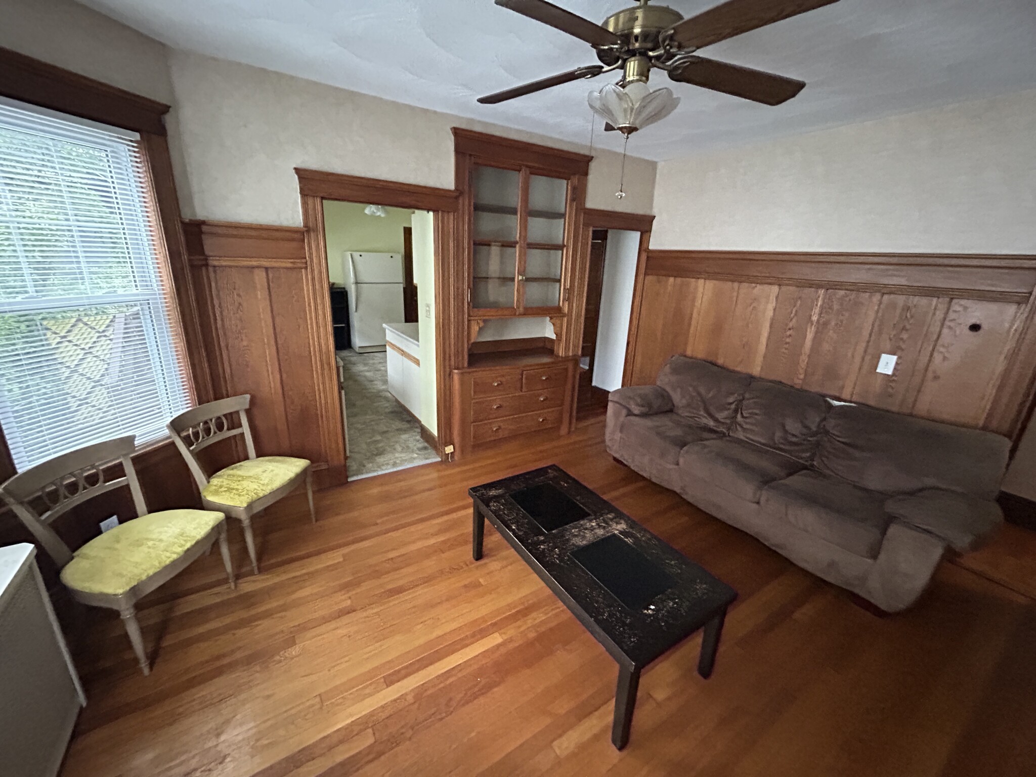 3 bed, 1 bath apartment for rent at 59 Quincy St Unit 59, Medford — photo 5 of 17