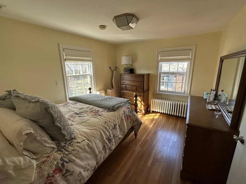 3 bed, 2 bath apartment for rent at 59 Richardson Rd, Belmont — photo 7 of 18