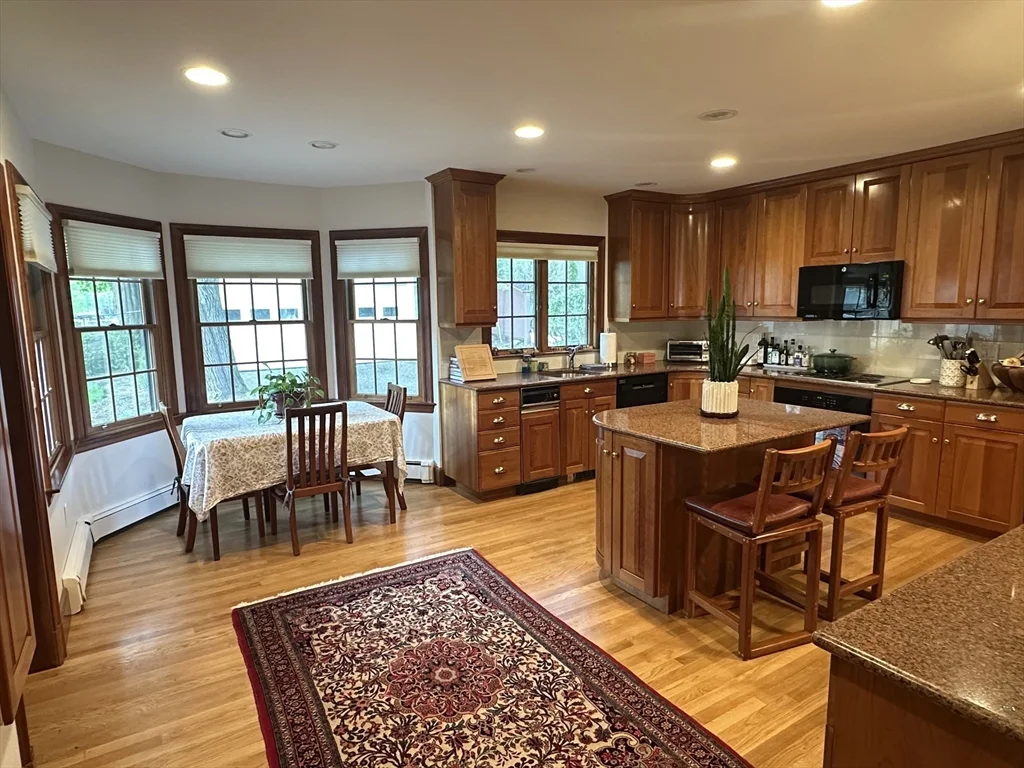 3 bed, 2 bath apartment for rent at 59 Richardson Rd, Belmont — photo 3 of 18