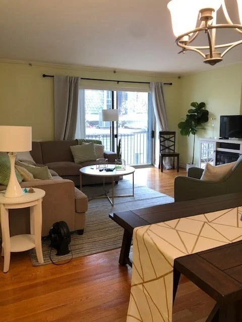 2 bed, 1 bath apartment for rent at 59 Saint Paul St Unit 2, Brookline — photo 4 of 29