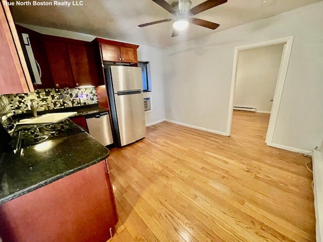 1 bed, 1 bath apartment for rent at 59 Salem St Unit 2R, North End
