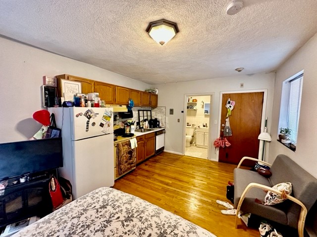 Studio bed, 1 bath apartment for rent at 59 Salem St Unit 3F, North End — photo 5 of 7
