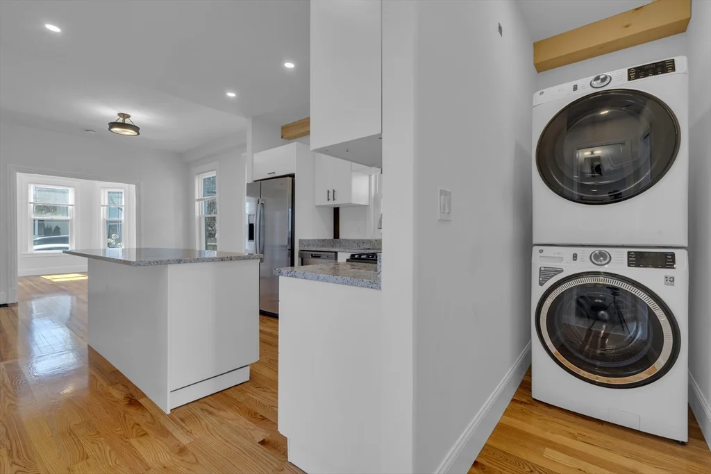 2 bed, 2 bath apartment for rent at 59 Sawyer Ave Unit One, Dorchester — photo 8 of 11