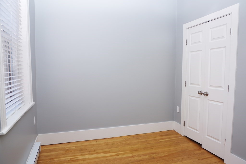 2 bed, 1 bath apartment for rent at 59 Snow Hill Unit 3, North End — photo 9 of 12