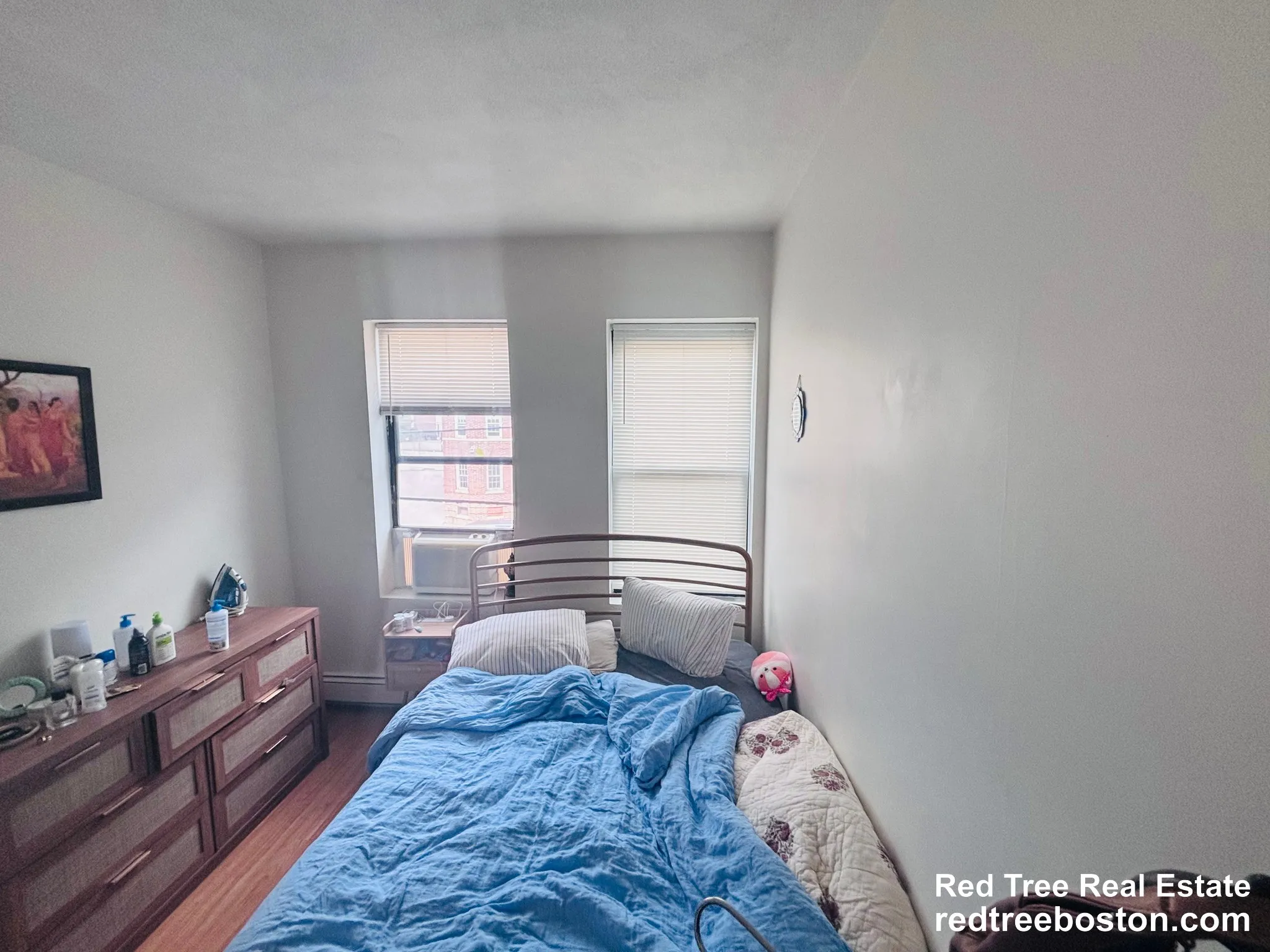 1 bed, 1 bath apartment for rent at 59 South Huntington Ave Unit 4, Jamaica Plain — photo 3 of 8