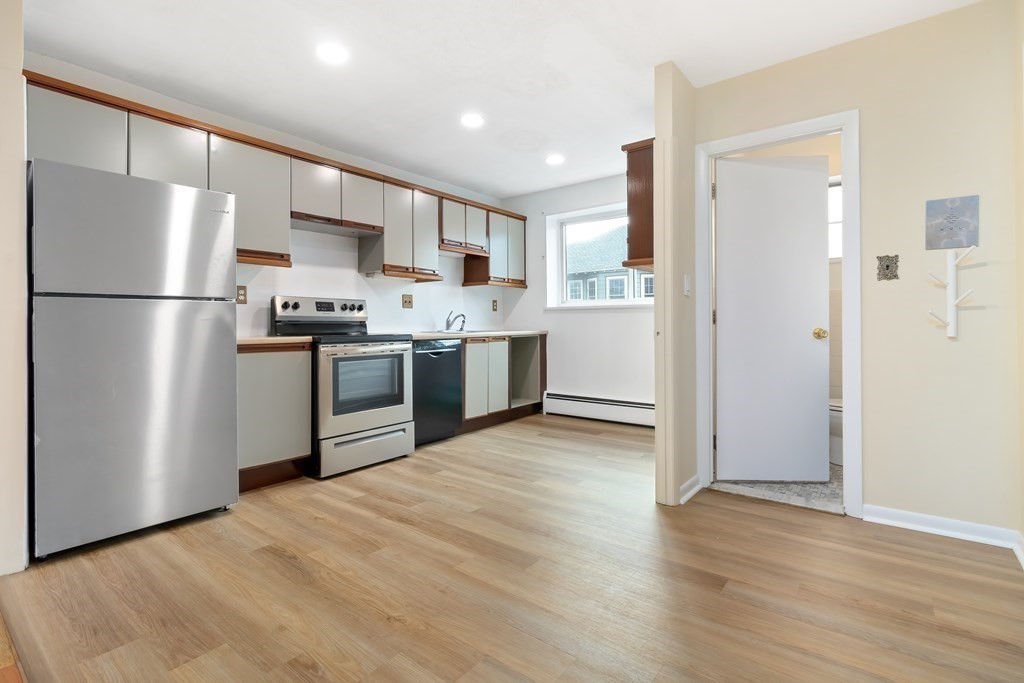 2 bed, 1 bath apartment for rent at 59 St Paul St Unit 1, Brookline — photo 5 of 13
