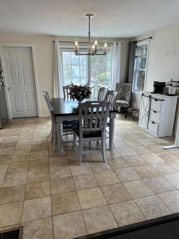 2 bed, 1 bath apartment for rent at 59 Tynan Ave, Taunton — photo 17 of 30