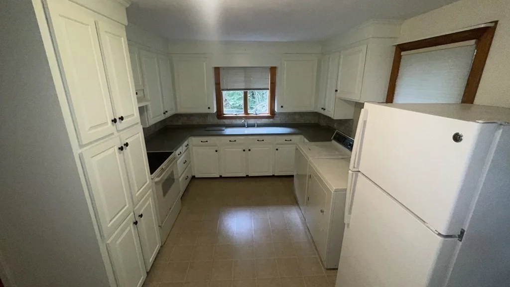 2 bed, 1 bath apartment for rent at 59 Upton St, Northbridge — photo 4 of 12