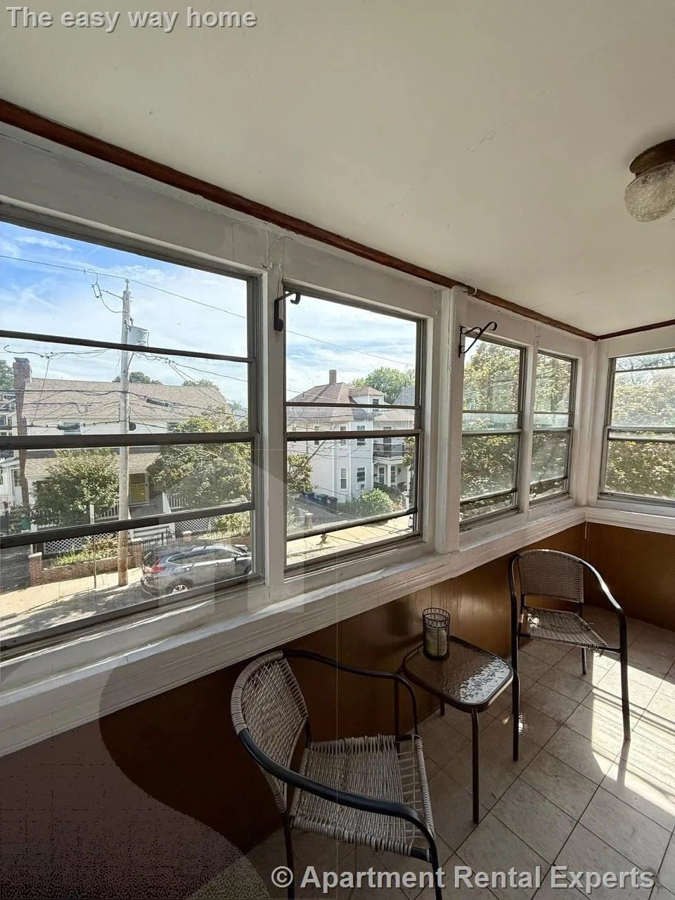 2 bed, 1 bath apartment for rent at 59 Victoria St Unit 2, Teele Square — photo 11 of 13
