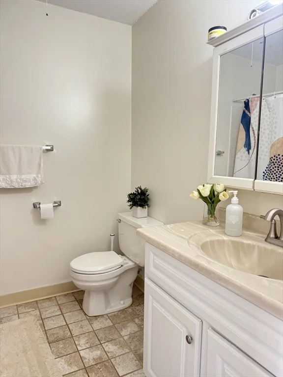 2 bed, 2 bath apartment for rent at 59 Village Brook Ln Unit 5, Natick — photo 10 of 18