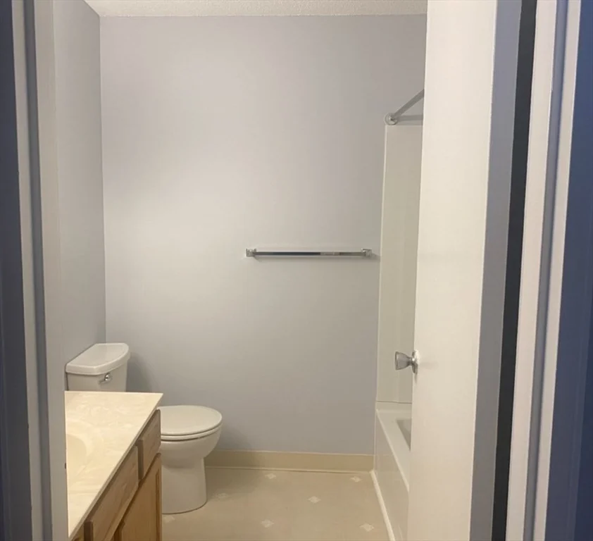 2 bed, 2 bath apartment for rent at 59 Village Brook Ln Unit 8, Natick — photo 10 of 10