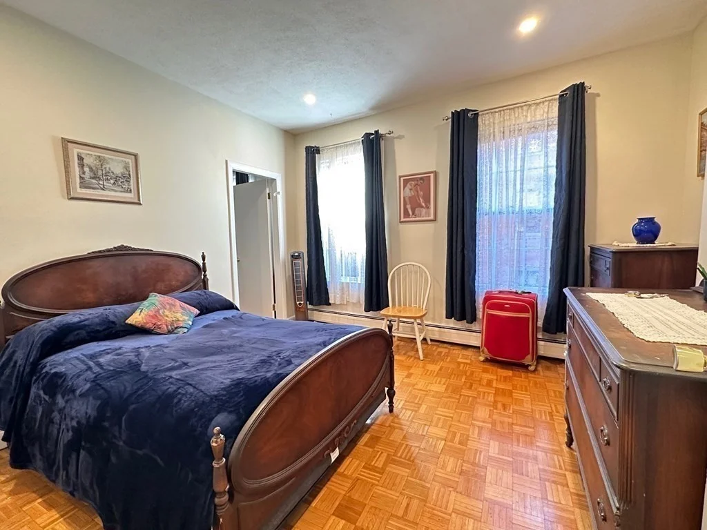 1 bed, 1 bath apartment for rent at 59 W Cedar St Unit 3, Beacon Hill — photo 6 of 11