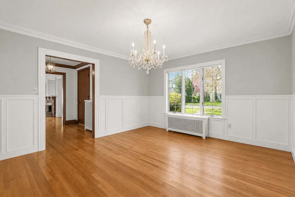 4 bed, 3 bath apartment for rent at 59 Wedgemere Ave, Winchester — photo 4 of 32