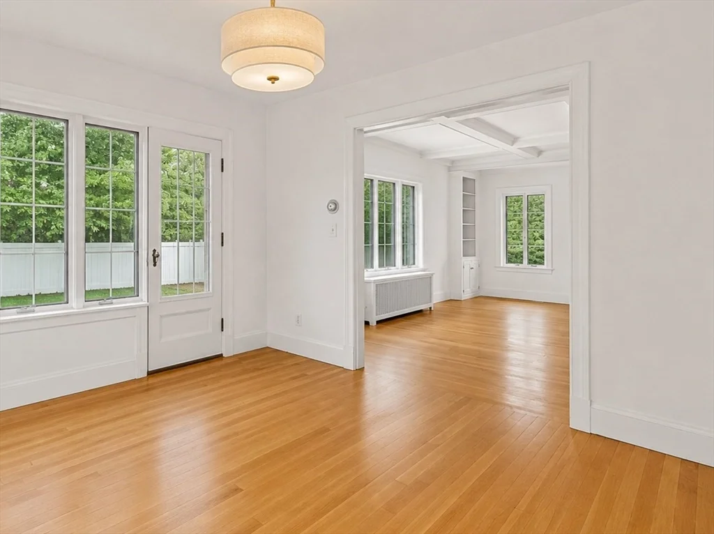4 bed, 3 bath apartment for rent at 59 Wedgemere Ave, Winchester — photo 10 of 32