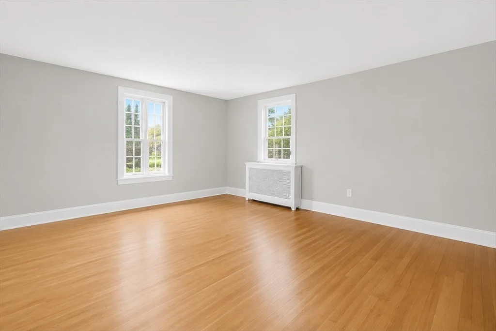 4 bed, 3 bath apartment for rent at 59 Wedgemere Ave, Winchester — photo 21 of 32