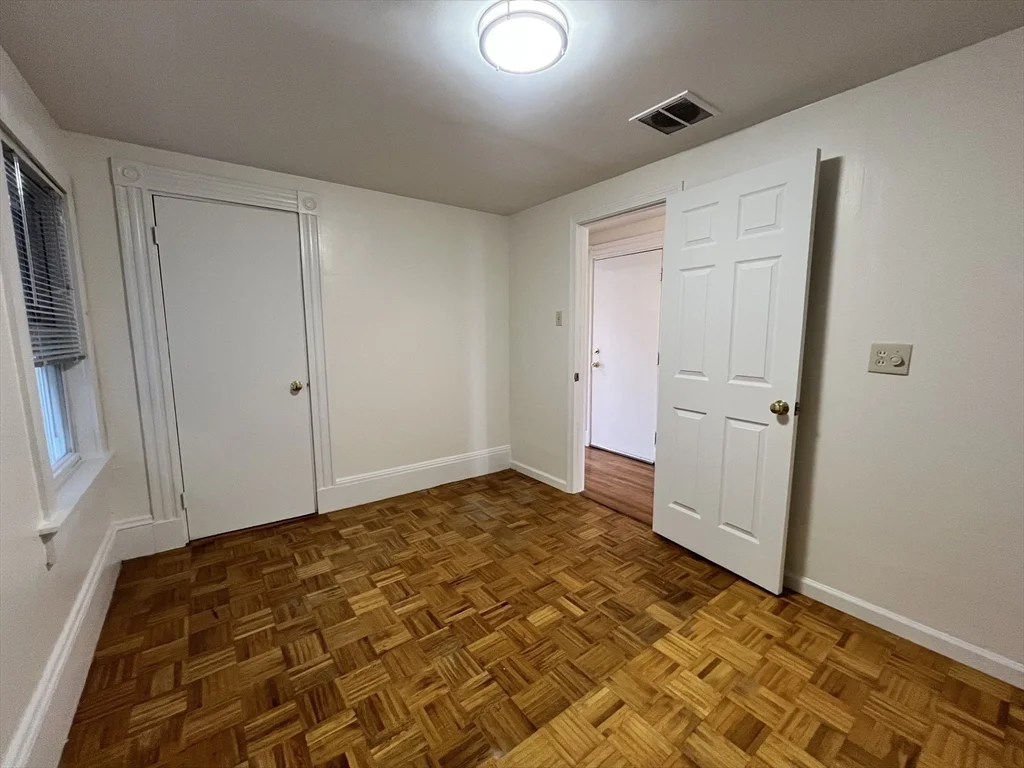 3 bed, 1 bath apartment for rent at 59 West 7th Unit 2, South Boston — photo 13 of 15