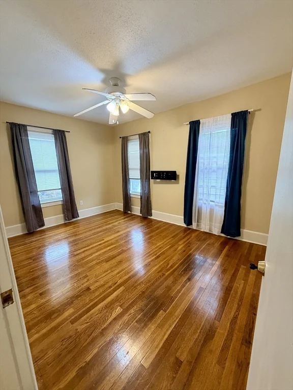 3 bed, 1 bath apartment for rent at 59 Whitney Ave Unit 2, Centralville — photo 10 of 21