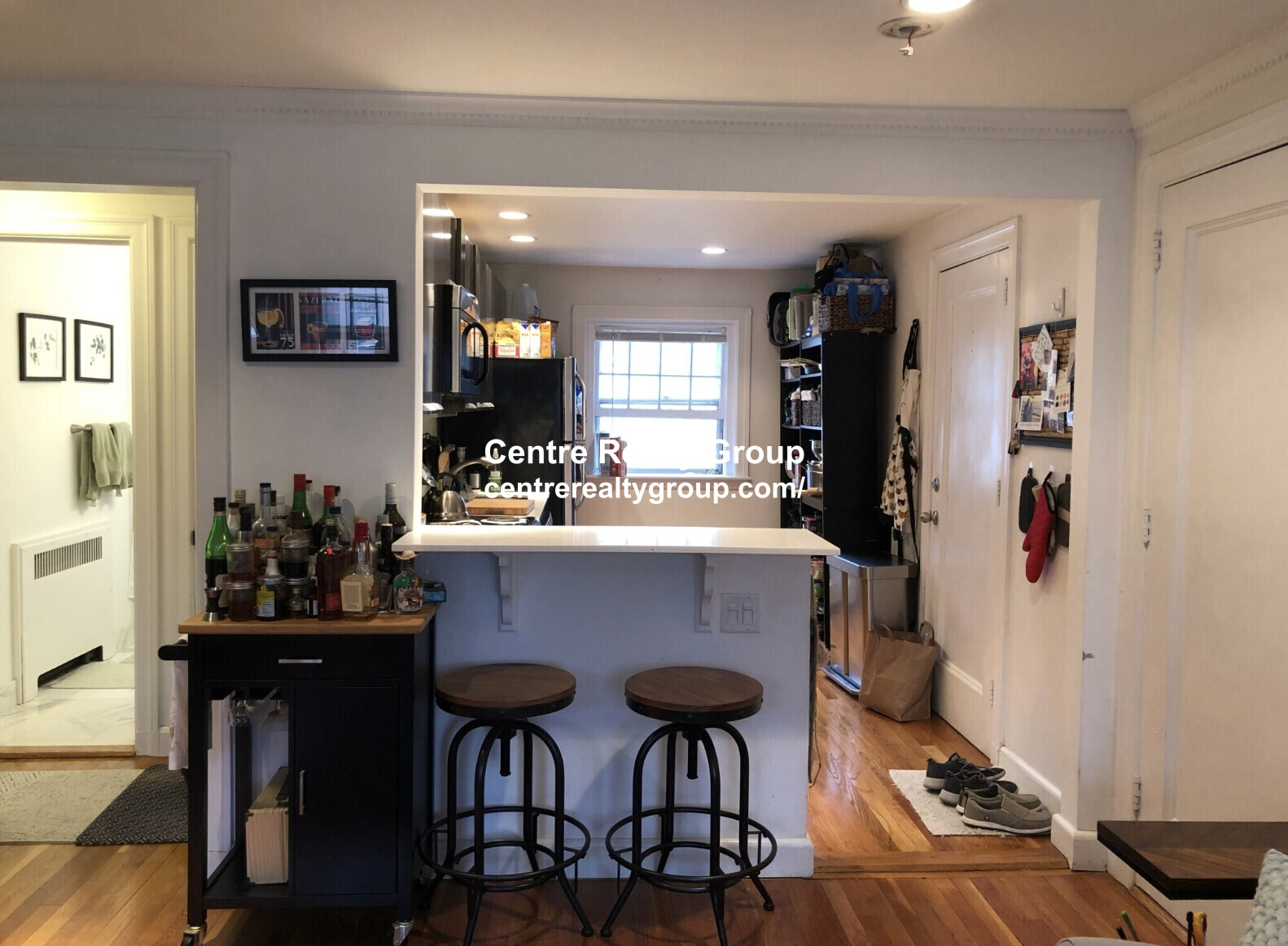 2 bed, 1 bath apartment for rent at 59 Wyman St Unit 4, Jamaica Plain — photo 4 of 9