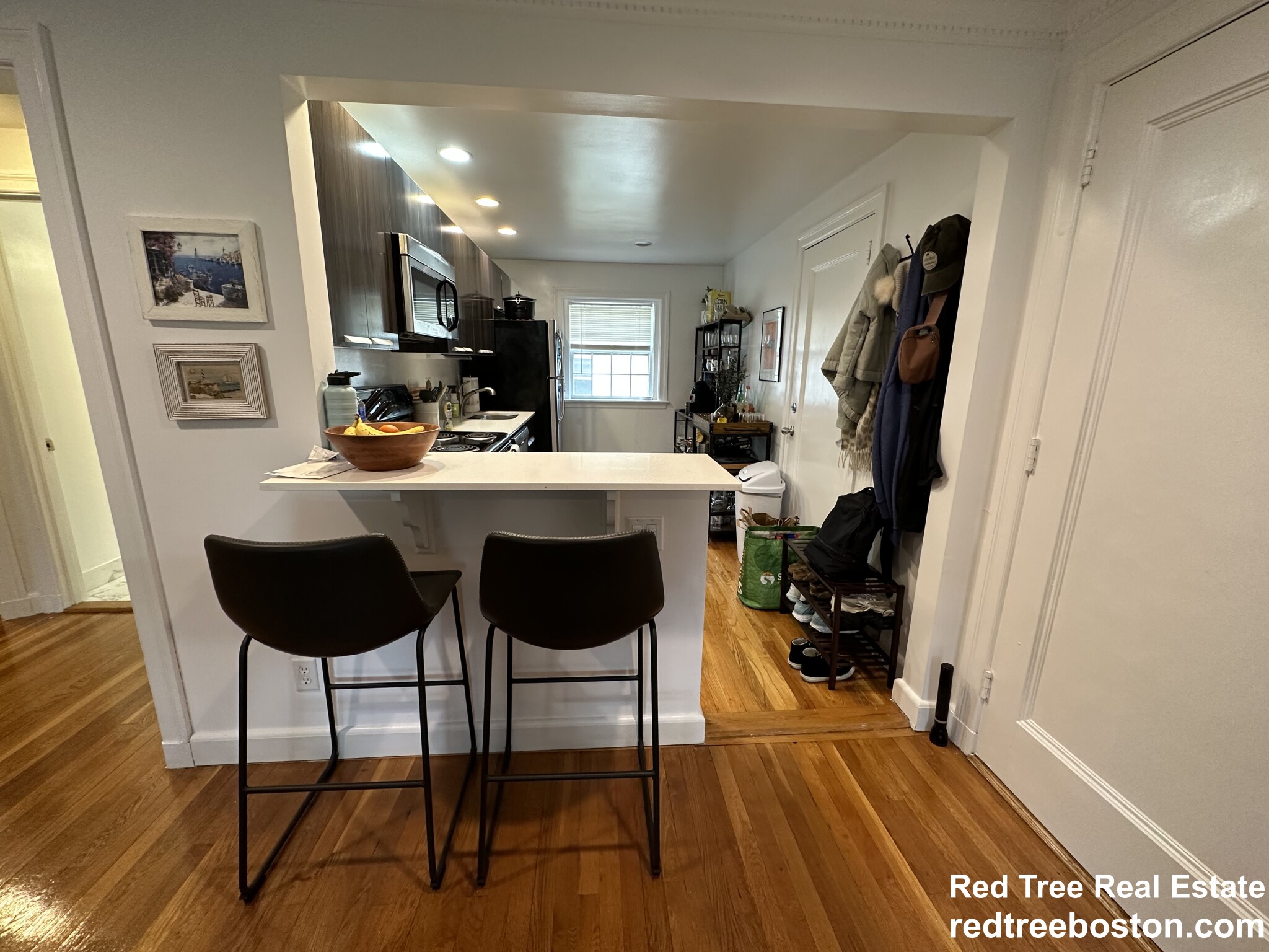 2 bed, 1 bath apartment for rent at 59 Wyman St Unit 4, Waban — photo 5 of 27