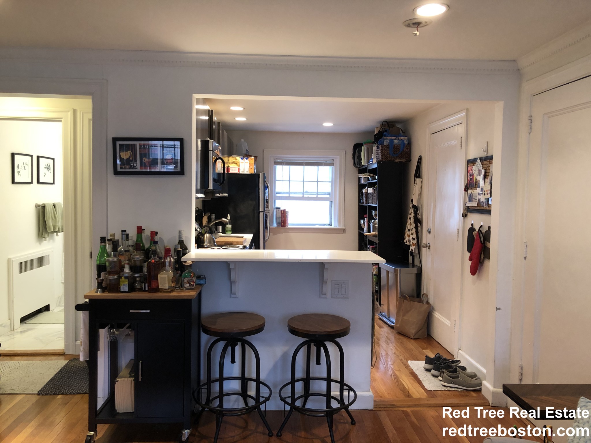 2 bed, 1 bath apartment for rent at 59 Wyman St Unit 4, Waban — photo 18 of 27