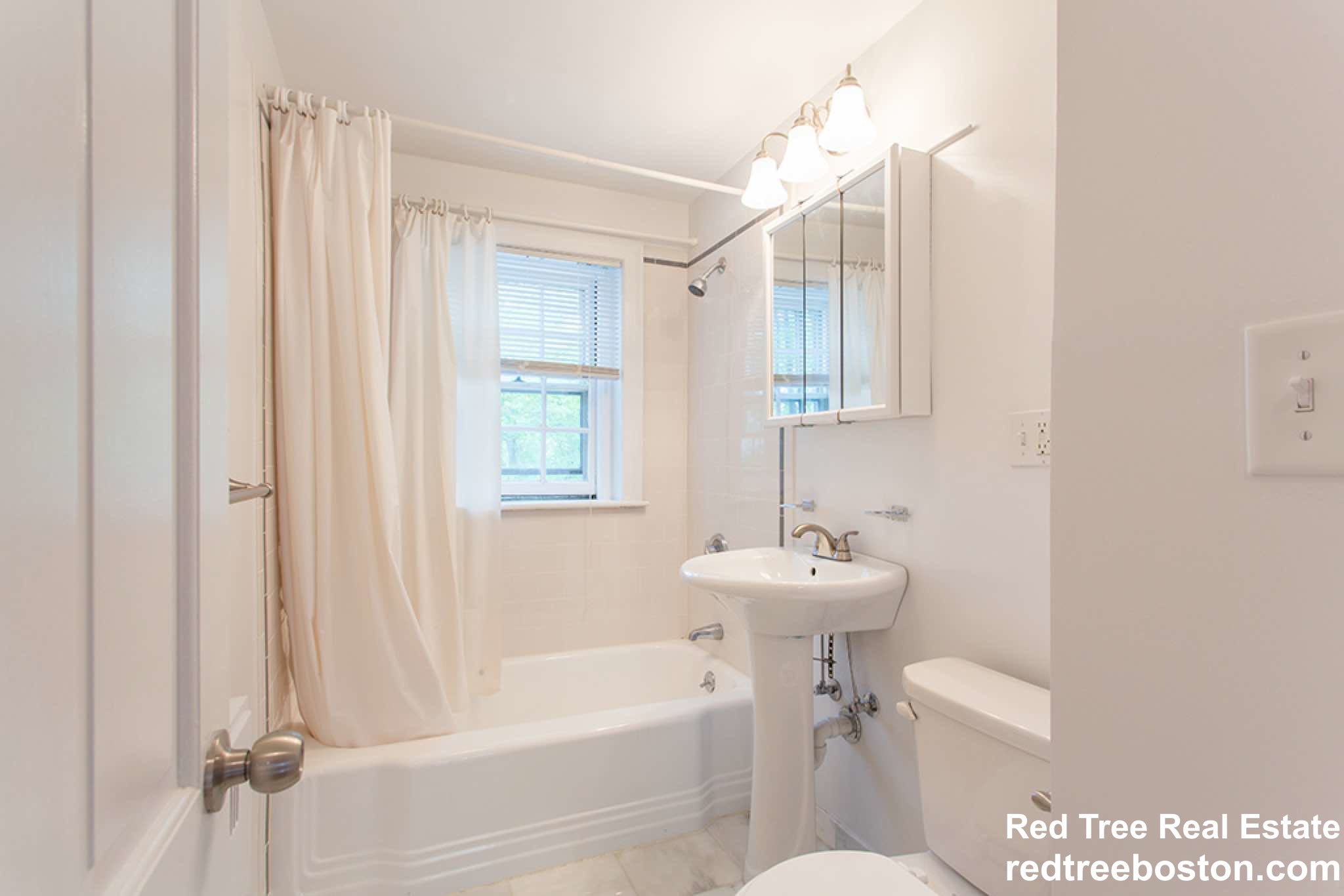 2 bed, 1 bath apartment for rent at 59 Wyman St Unit 4, Waban — photo 17 of 27