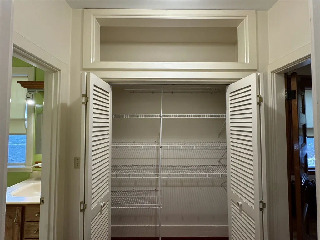 1 bed, 1 bath apartment for rent at 590 Cambridge St Unit 1, Allston — photo 16 of 18