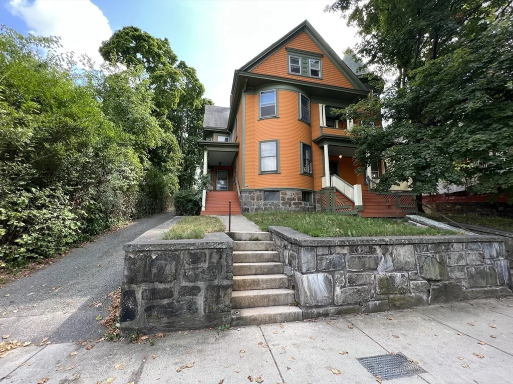 1 bed, 1 bath apartment for rent at 590 Cambridge St Unit 1, Allston — photo 17 of 18