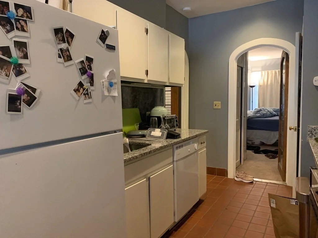 2 bed, 1 bath apartment for rent at 590 Columbus Ave Unit 3A, Roxbury — photo 5 of 10