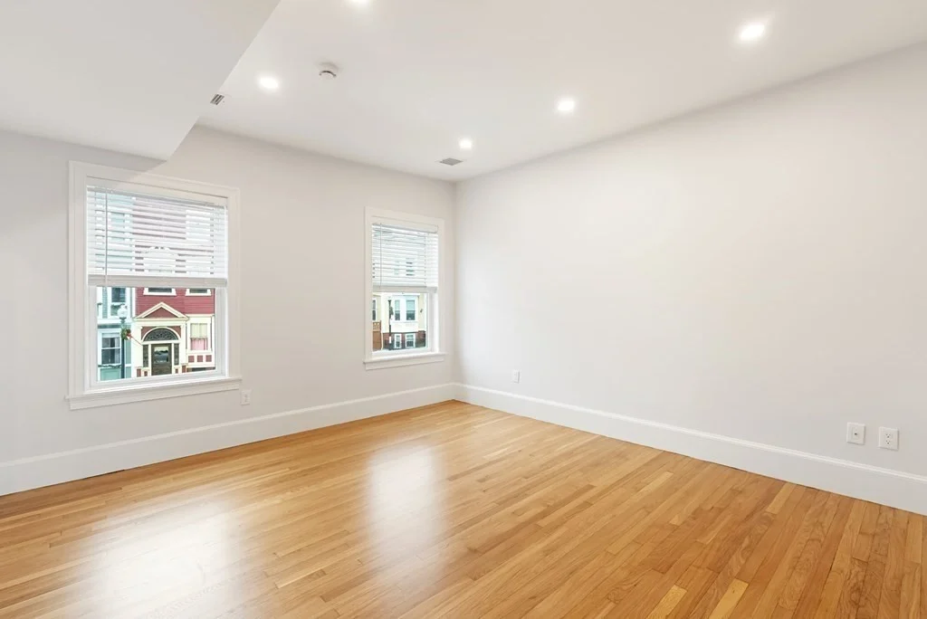 1 bed, 1 bath apartment for rent at 590 East Broadway Unit 2, South Boston — photo 8 of 18