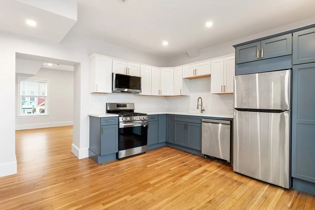 1 bed, 1 bath apartment for rent at 590 East Broadway Unit 2, South Boston — photo 2 of 18