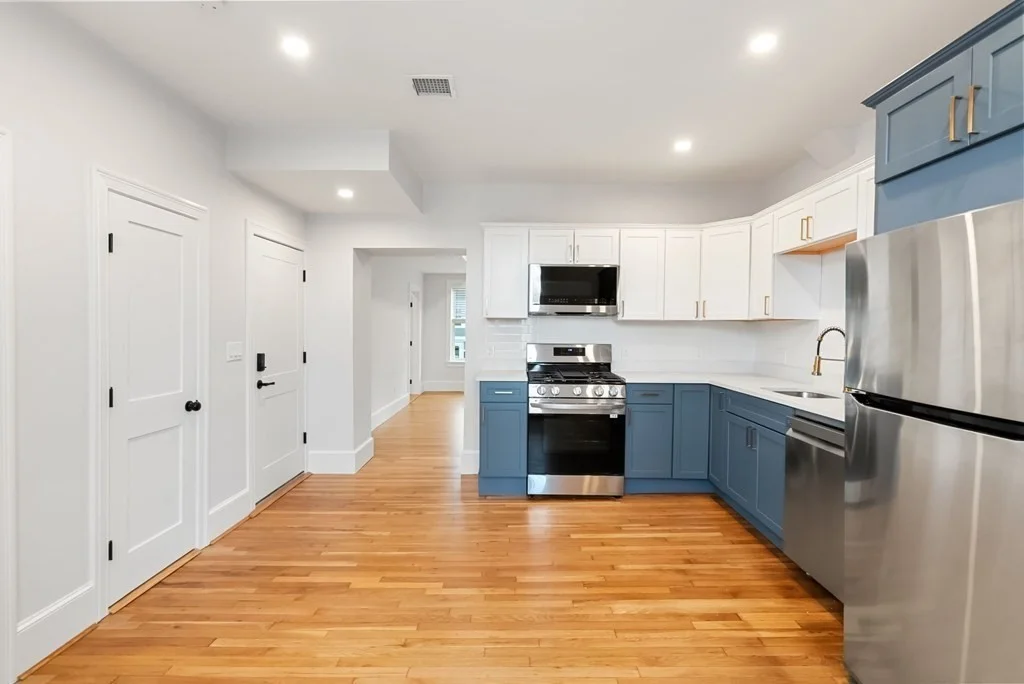 1 bed, 1 bath apartment for rent at 590 East Broadway Unit 2, South Boston — photo 3 of 18