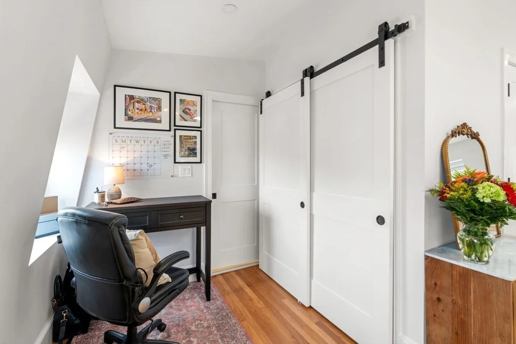 1 bed, 1 bath apartment for rent at 590 East Broadway Unit PH, South Boston — photo 8 of 18