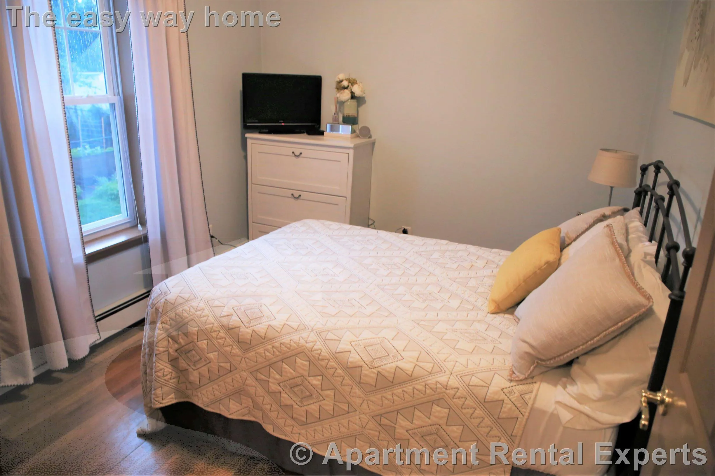 2 bed, 1 bath apartment for rent at 590 Main St Unit 1, Magoun Square — photo 10 of 14