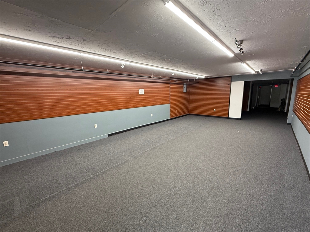 Studio bed apartment for rent at 590 Summer St Unit 2, Barre — photo 5 of 12