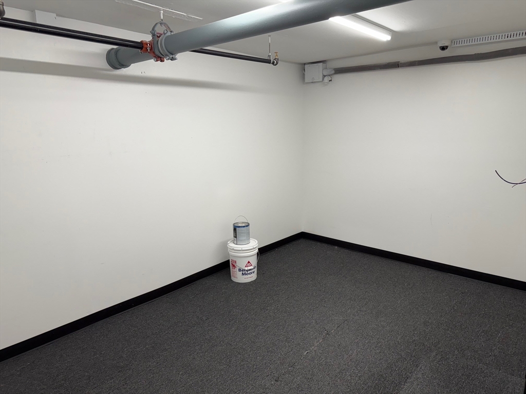 Studio bed apartment for rent at 590 Summer St Unit 2, Barre — photo 10 of 12