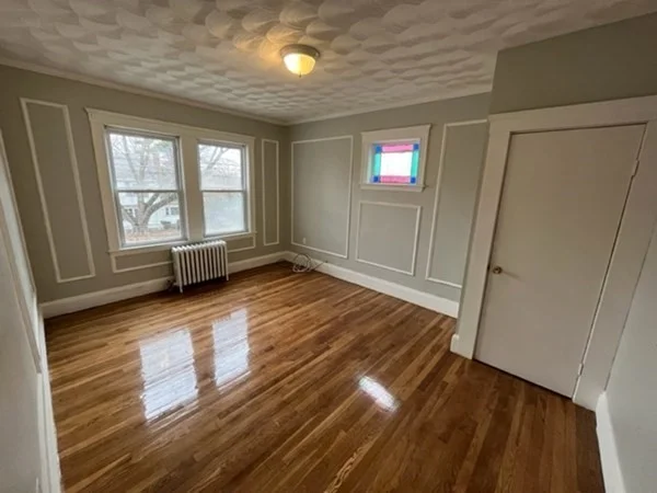 4 bed, 1 bath apartment for rent at 590 Walk Hill St Unit 1, Mattapan — photo 6 of 11