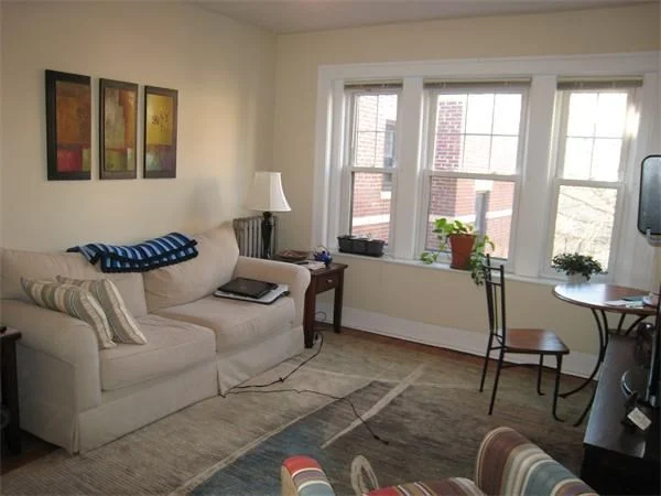 1 bed, 1 bath apartment for rent at 590 Washington St Unit 2, Coolidge Corner — photo 8 of 14