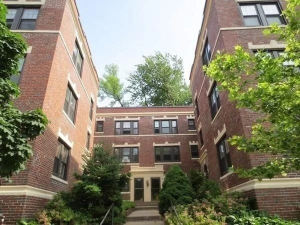 1 bed, 1 bath apartment for rent at 590 Washington St Unit 2, Coolidge Corner — photo 9 of 14