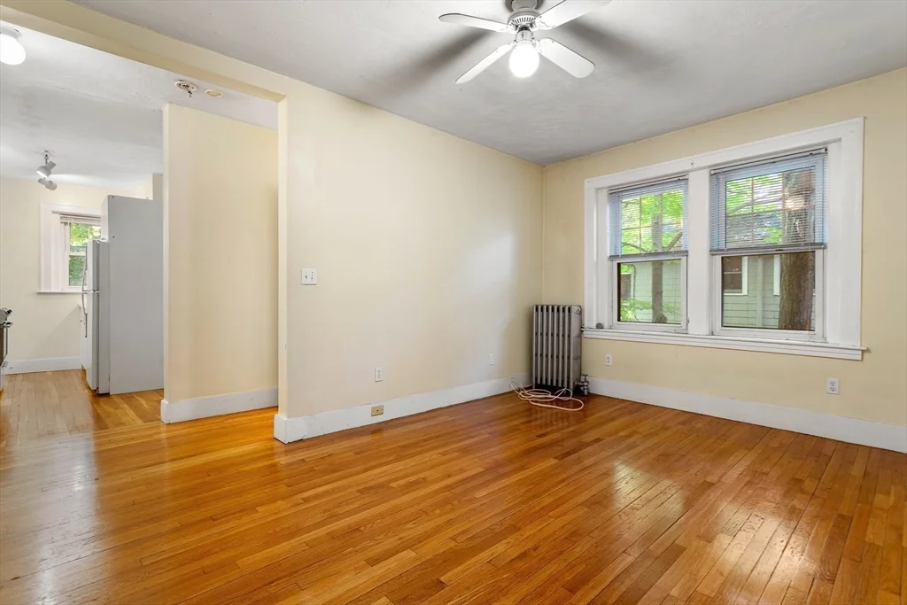 1 bed, 1 bath apartment for rent at 590 Washington St Unit 3, Coolidge Corner — photo 2 of 16