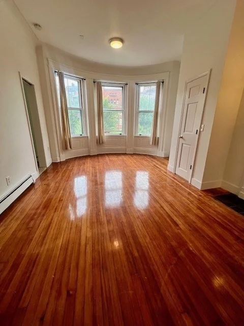 1 bed, 1 bath apartment for rent at 591 Beacon St Unit 3, Fenway — photo 7 of 10