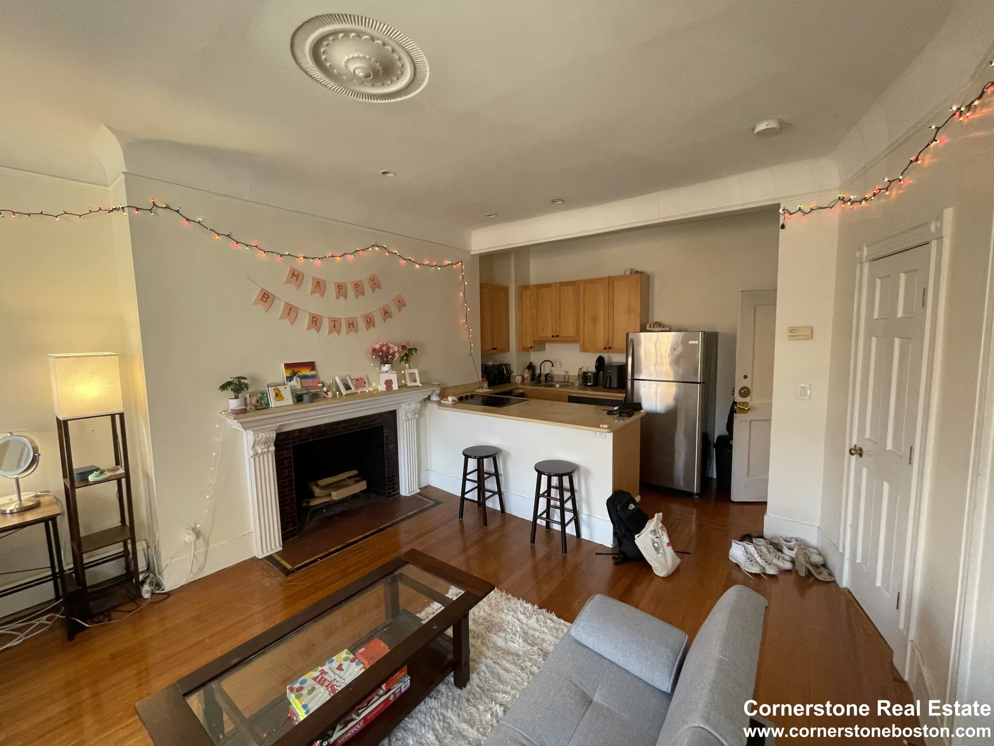 1 bed, 1 bath apartment for rent at 591 Beacon St Unit 5, Fenway — photo 2 of 5