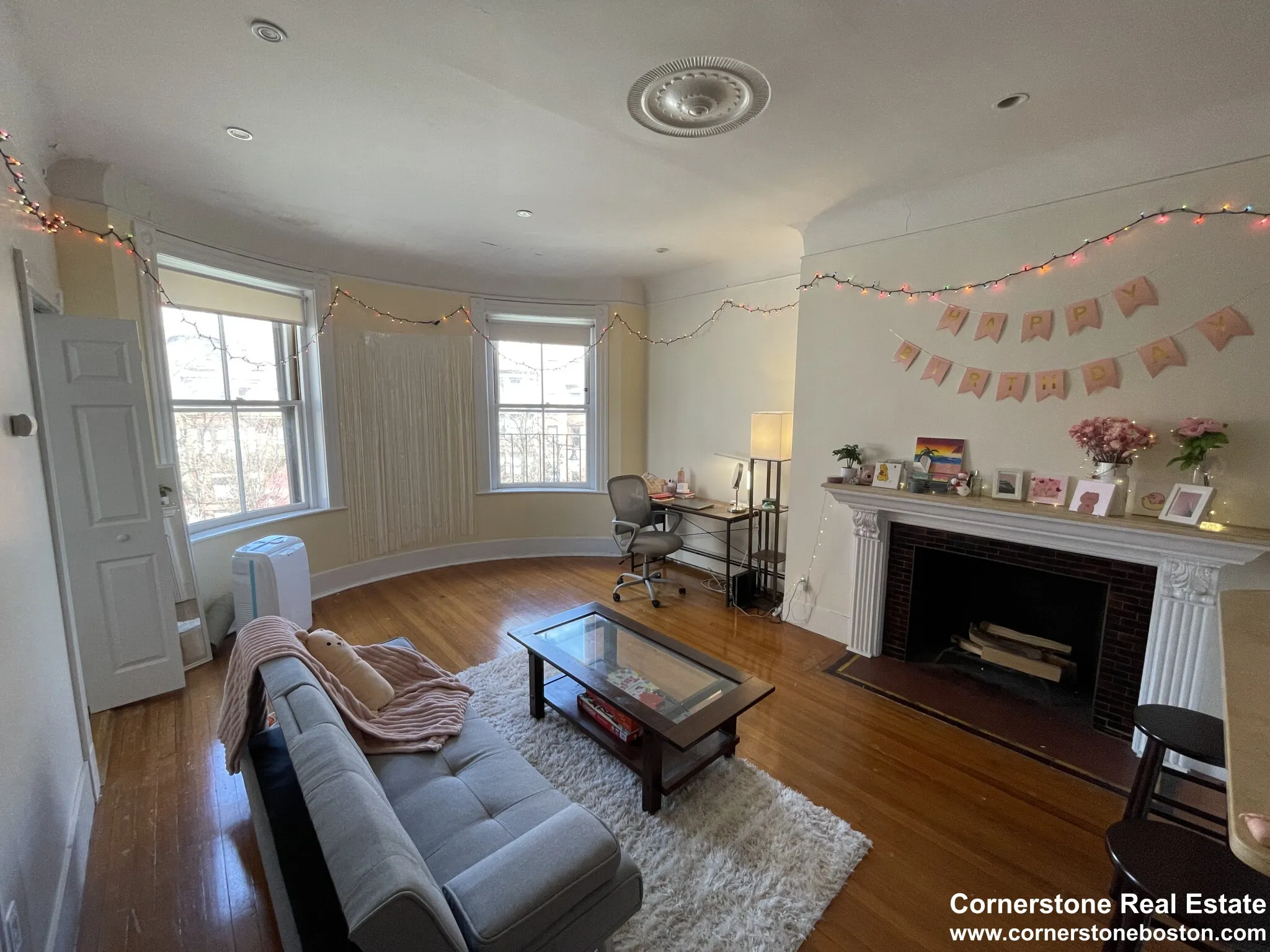 1 bed, 1 bath apartment for rent at 591 Beacon St Unit 5, Fenway — photo 3 of 5