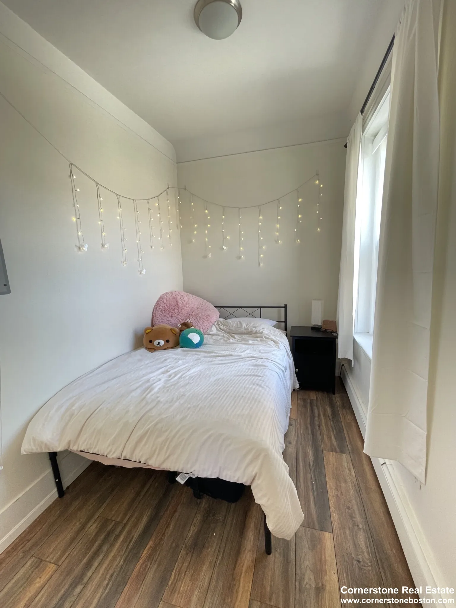 1 bed, 1 bath apartment for rent at 591 Beacon St Unit 5, Fenway — photo 4 of 5