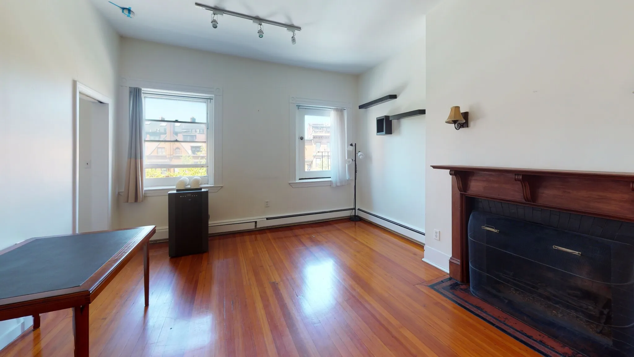 1 bed, 1 bath apartment for rent at 591 Beacon St Unit 7, Fenway — photo 2 of 12
