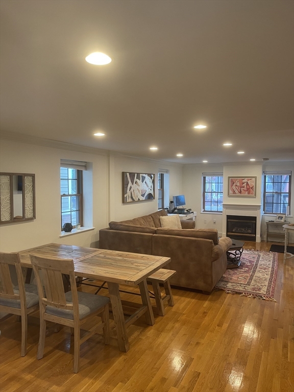 1 bed, 1 bath apartment for rent at 591 East 2nd St Unit 1, South Boston — photo 3 of 9